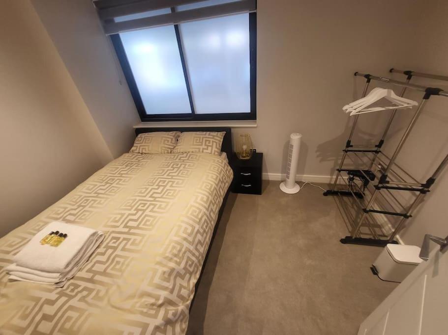 Entire Reigate Apartment Hosted By Pius Exteriér fotografie