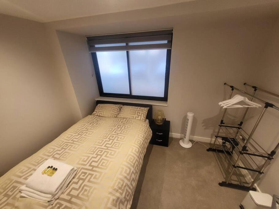 Entire Reigate Apartment Hosted By Pius Exteriér fotografie